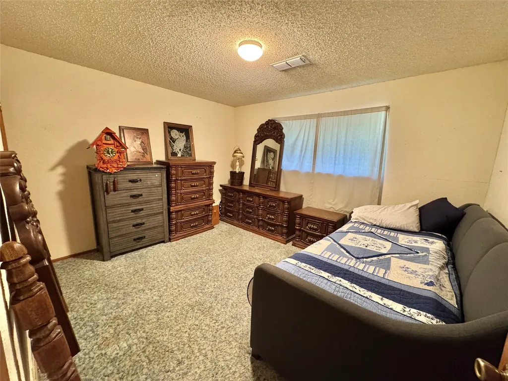 450 Woodbine Estates Road Gainesville TX 76240