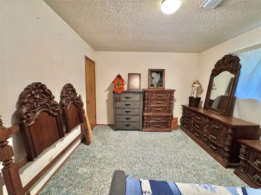 450 Woodbine Estates Road Gainesville TX 76240