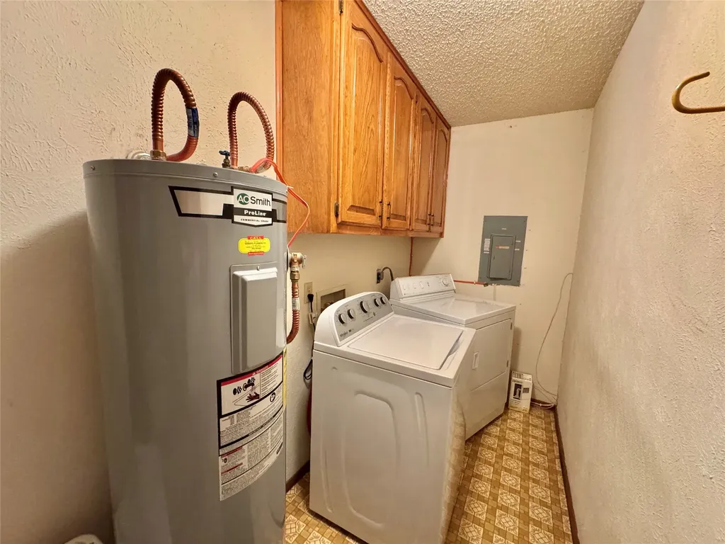 450 Woodbine Estates Road Gainesville TX 76240