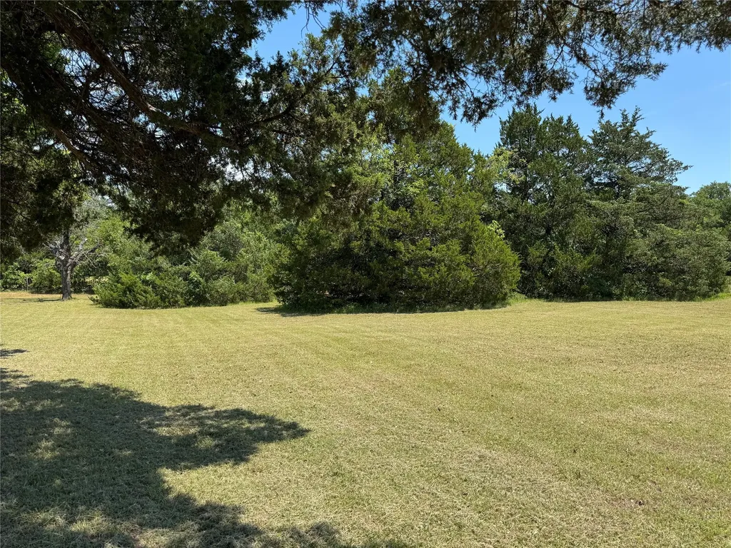 450 Woodbine Estates Road Gainesville TX 76240
