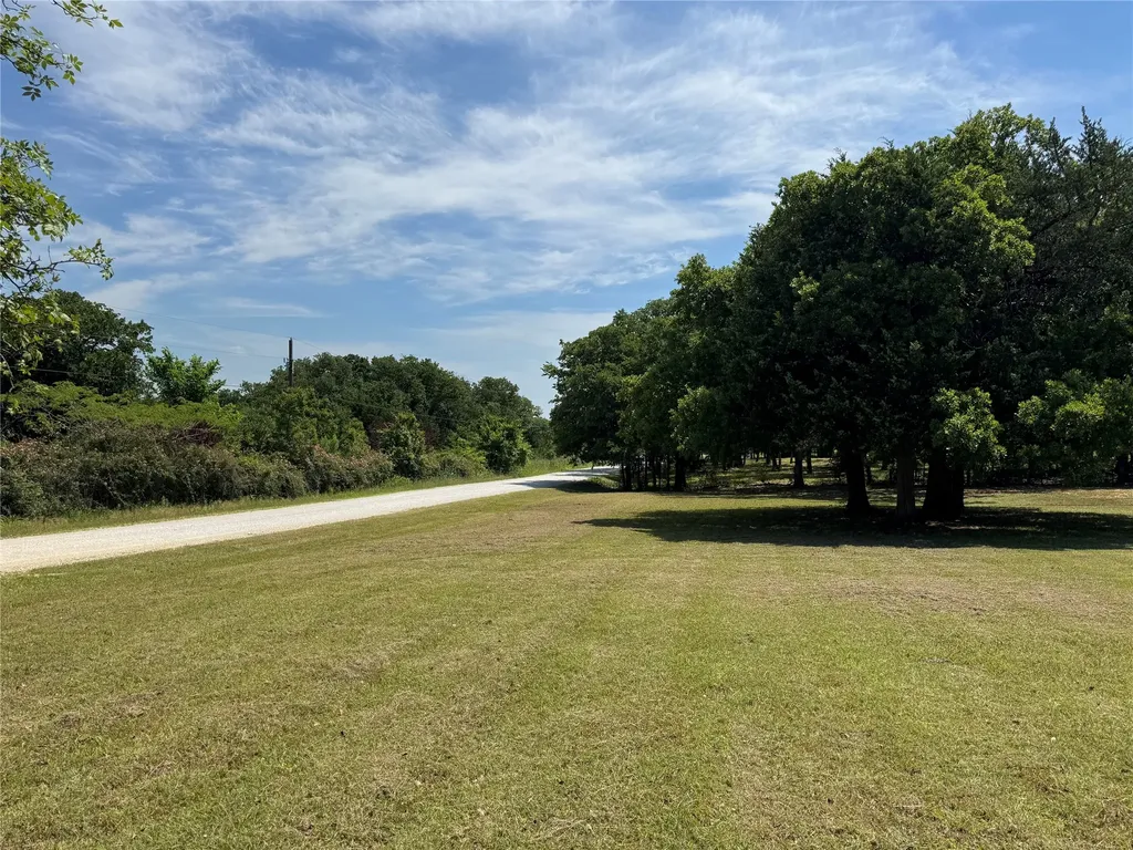 450 Woodbine Estates Road Gainesville TX 76240