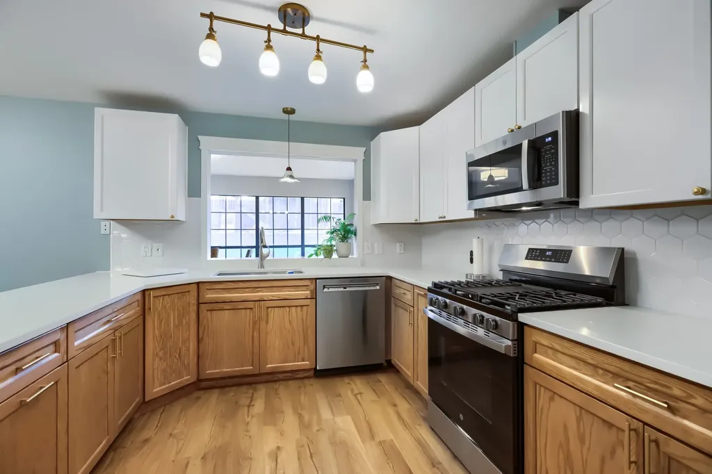 2025 Redwood Trail Grapevine TX 76051