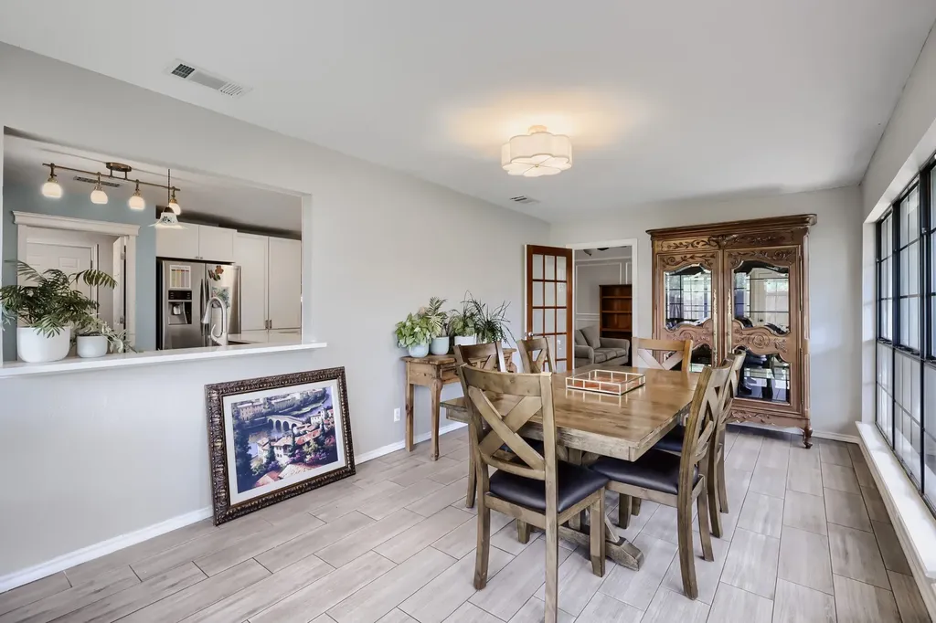 2025 Redwood Trail Grapevine TX 76051