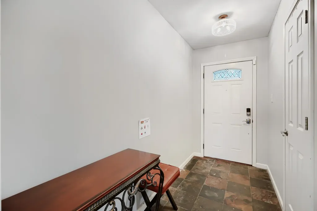 2025 Redwood Trail Grapevine TX 76051