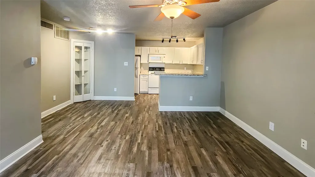 6108 Abrams Road Dallas TX 75231