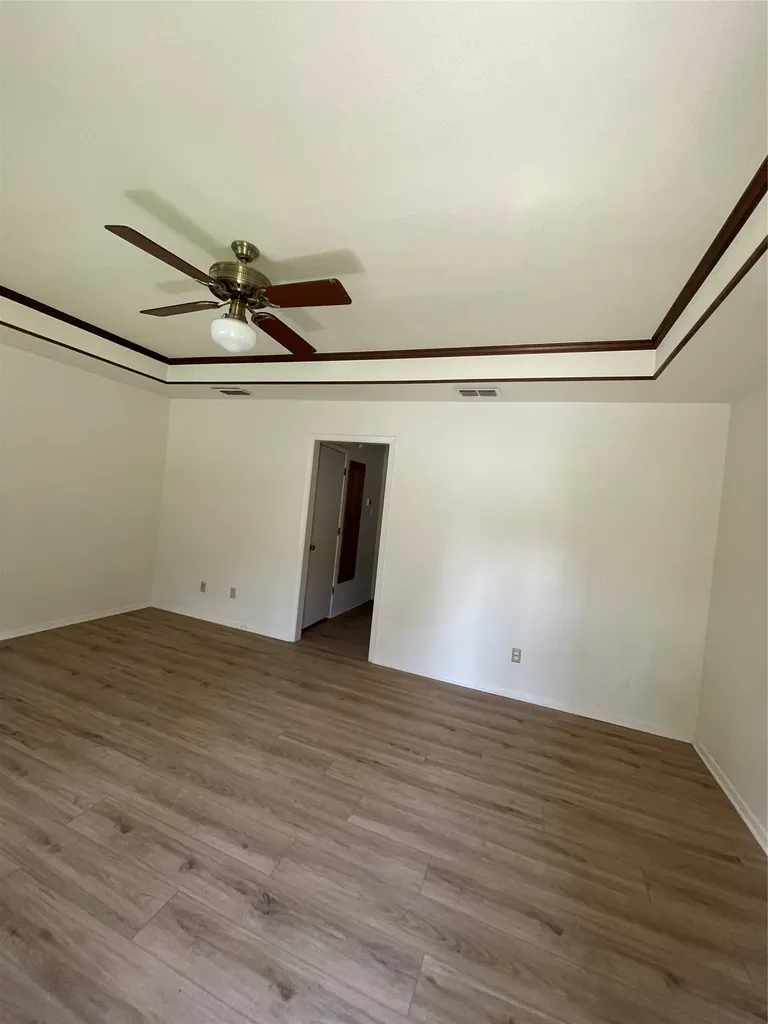 1501 W Houston Denison TX 75021