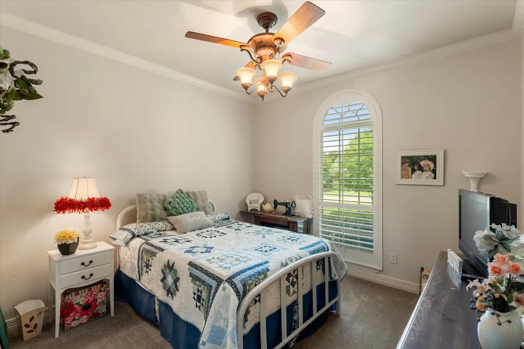 141 Private Road 5944 Yantis TX 75497