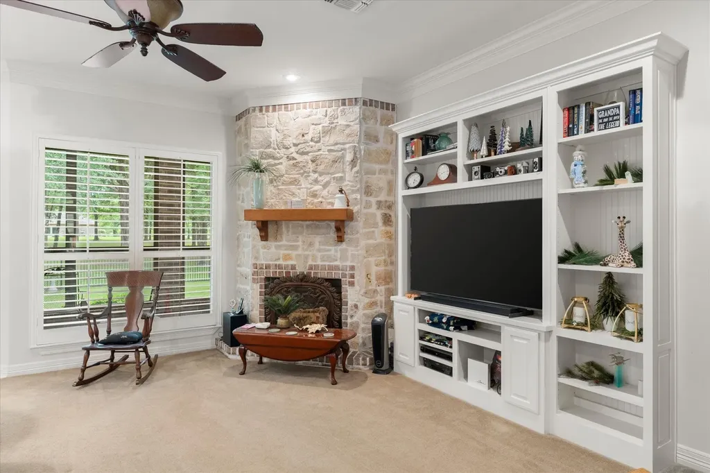 141 Private Road 5944 Yantis TX 75497