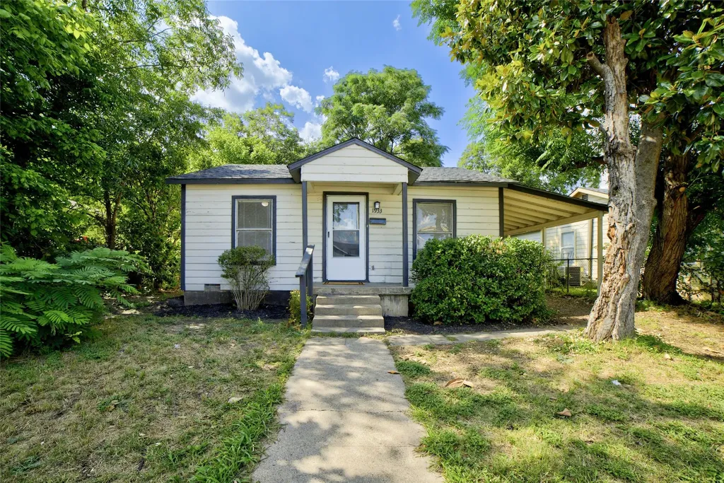 1933 Greenfield Avenue Fort Worth TX 76102