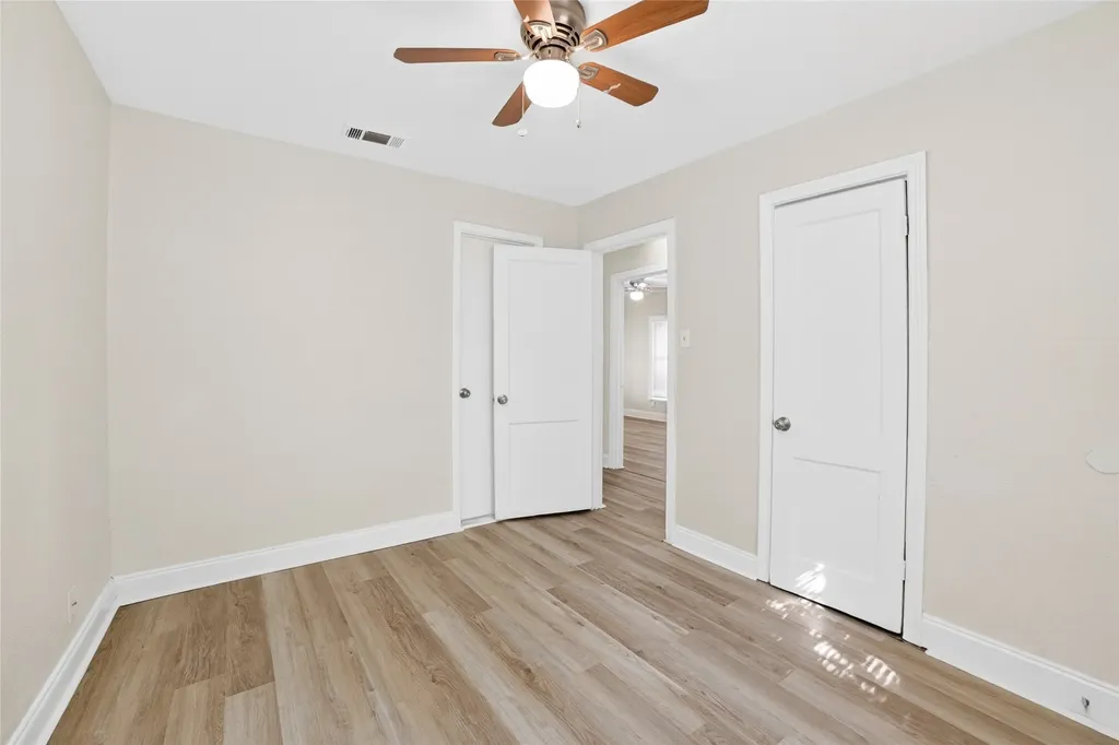 1933 Greenfield Avenue Fort Worth TX 76102