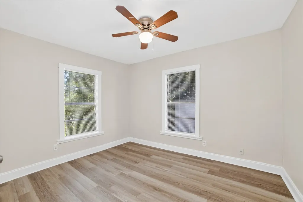 1933 Greenfield Avenue Fort Worth TX 76102