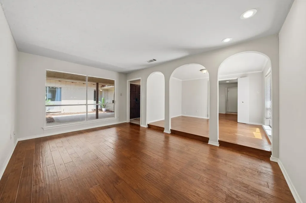 416 Forest Grove Drive Richardson TX 75080