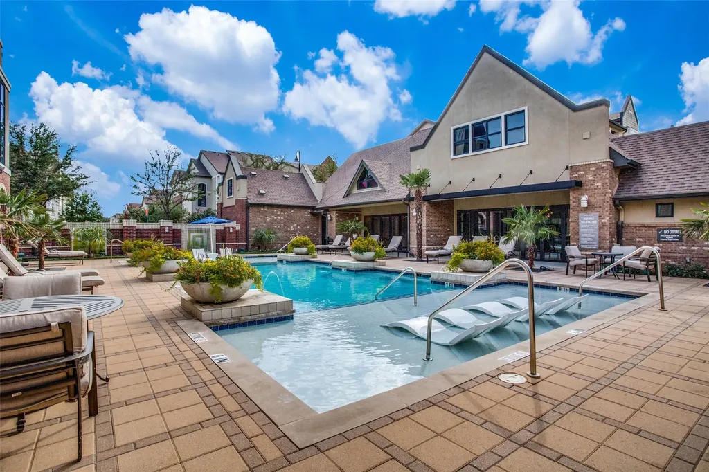 4200 Broadway Avenue Flower Mound TX 75028