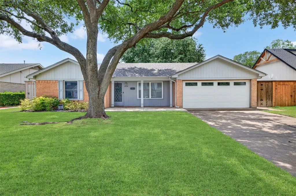 2838 Ermine Way Farmers Branch TX 75234