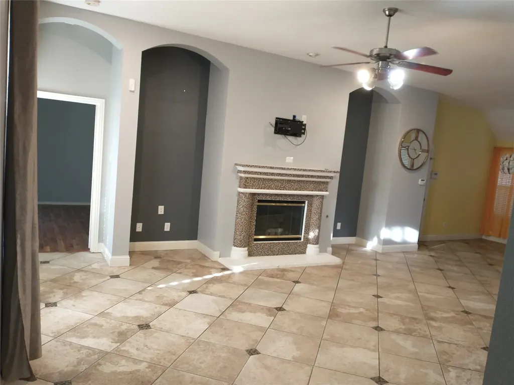 3309 Capstone Lane Garland TX 75043