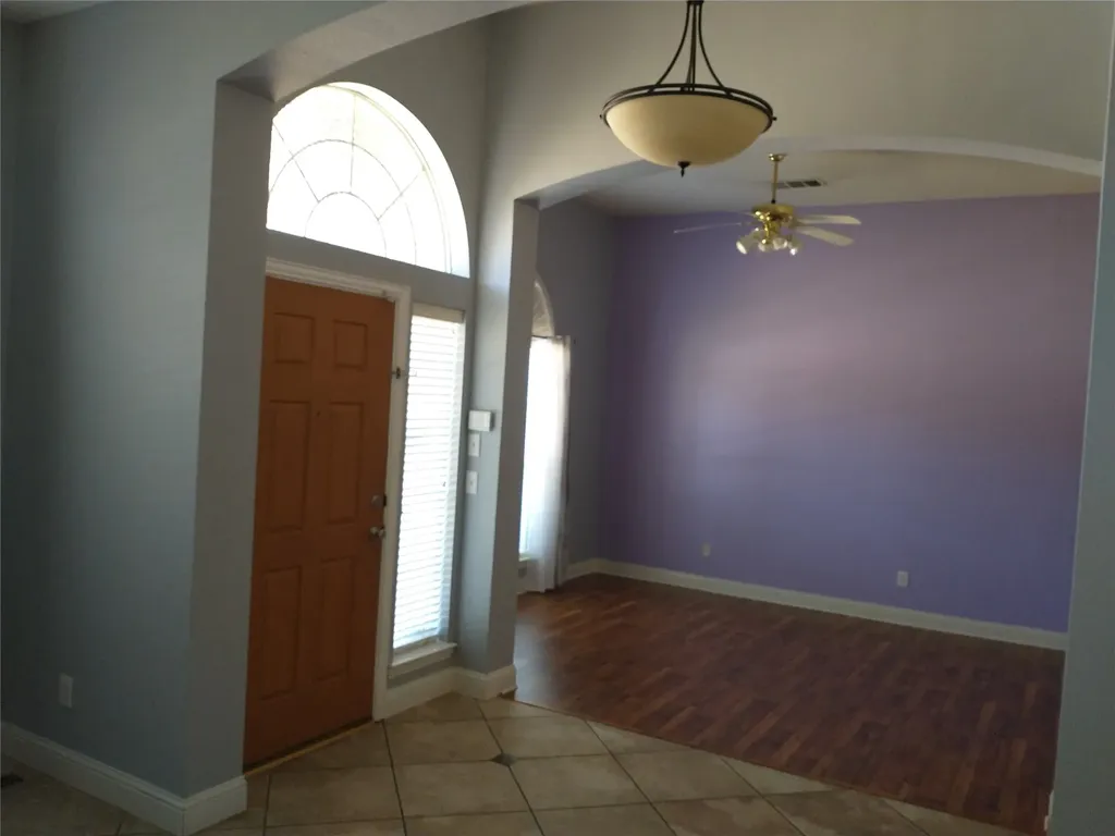 3309 Capstone Lane Garland TX 75043