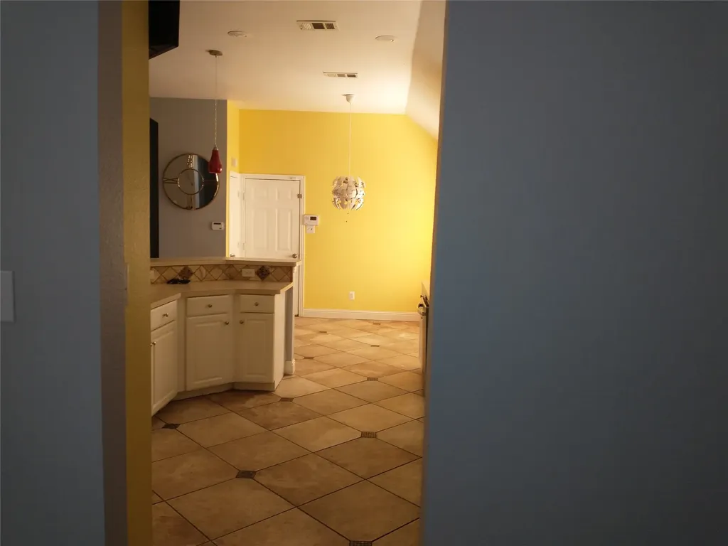 3309 Capstone Lane Garland TX 75043