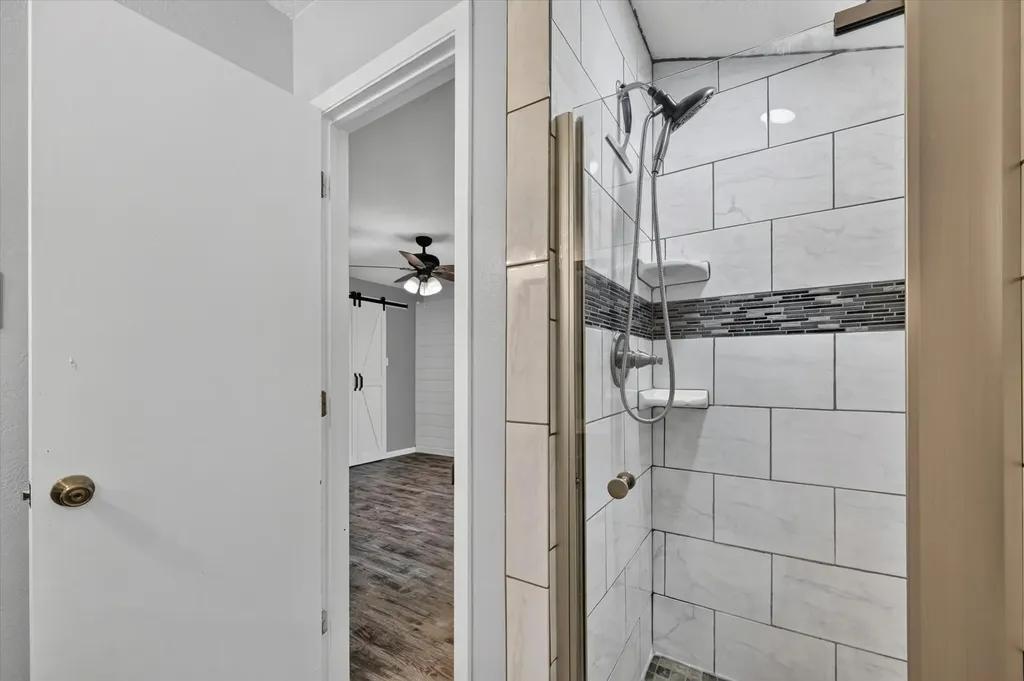 5402 Duchess Court Lake Dallas TX 75065