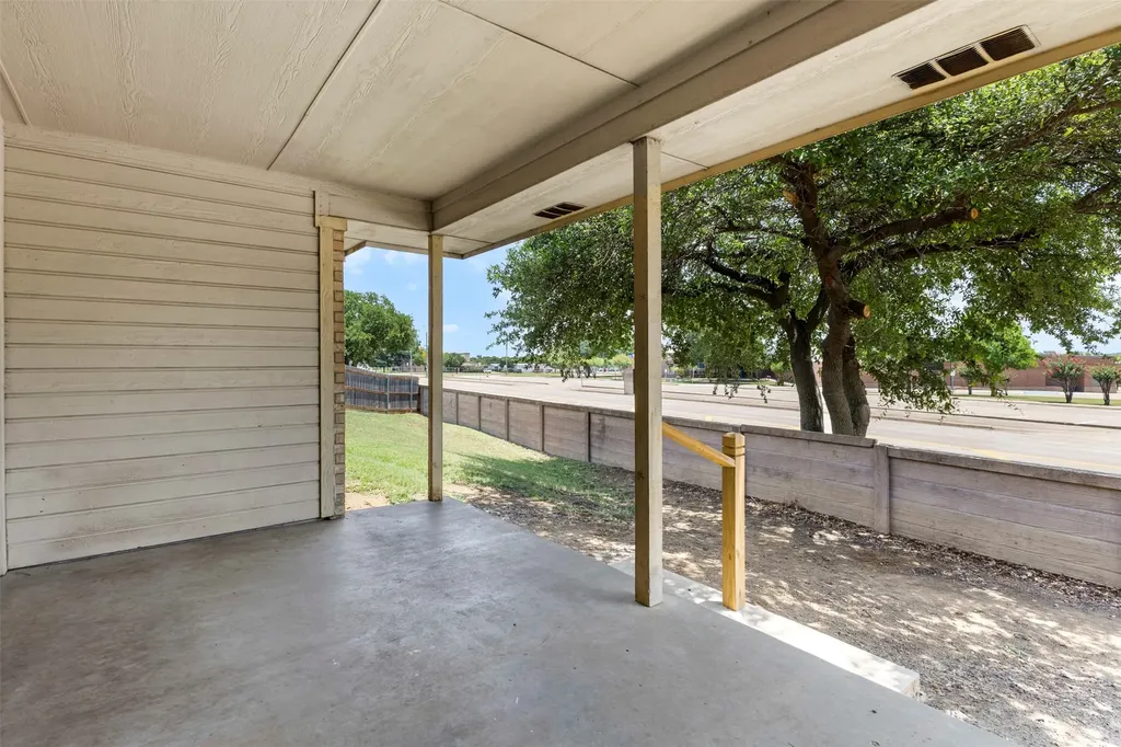 804 Tyler Court Burleson TX 76028