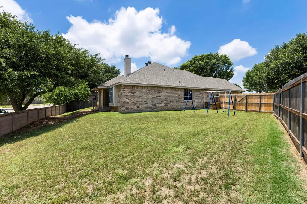 804 Tyler Court Burleson TX 76028