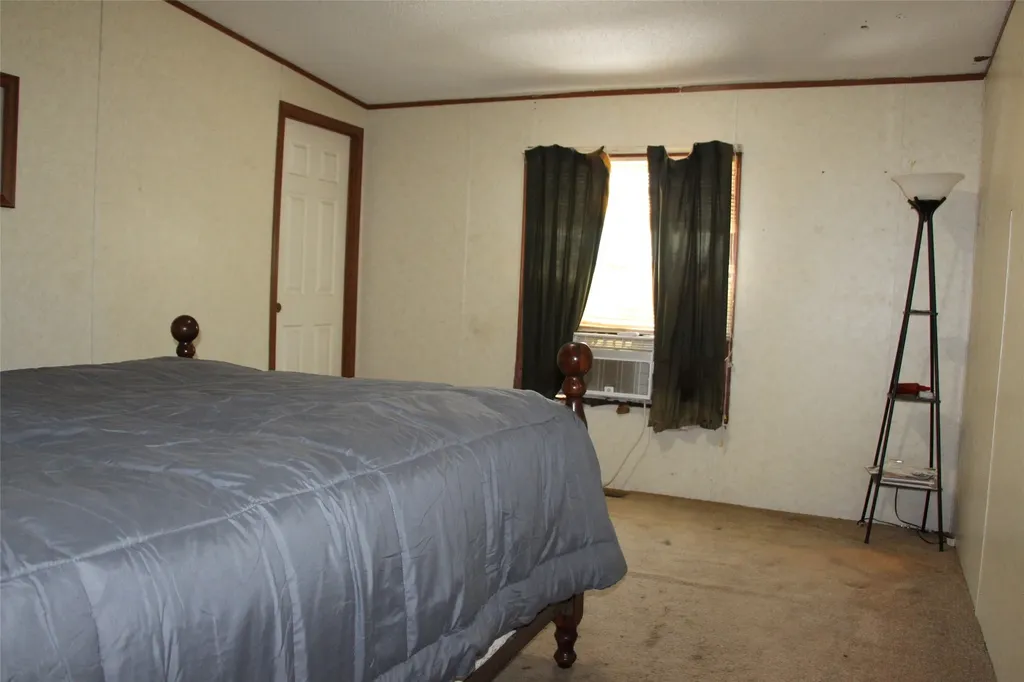 1199 County Road 1245 Savoy TX 75479