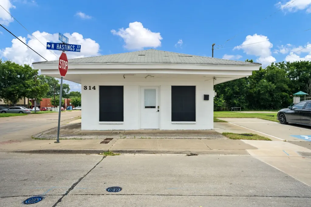 314 N Hastings Duncanville TX 75116