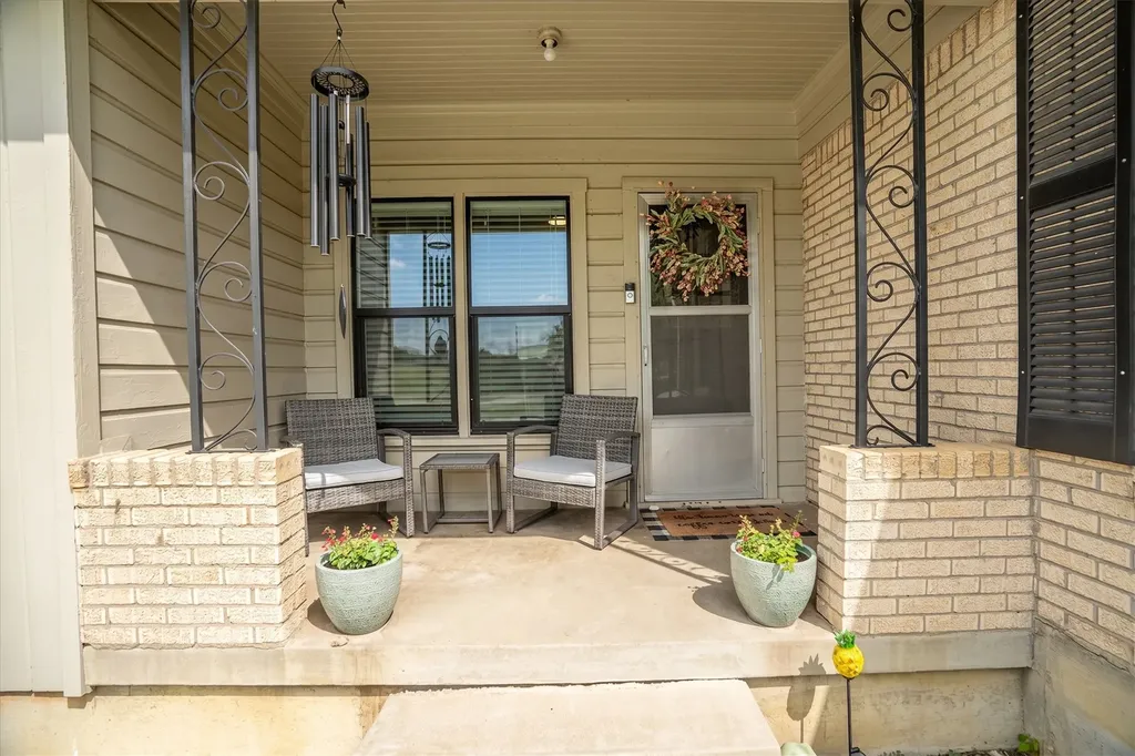 3860 W Spurgeon Street Fort Worth TX 76133