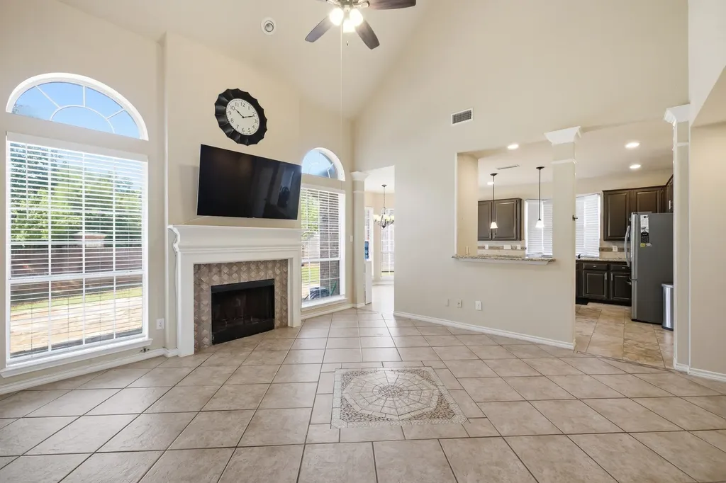 1911 New Haven Road Grapevine TX 76051