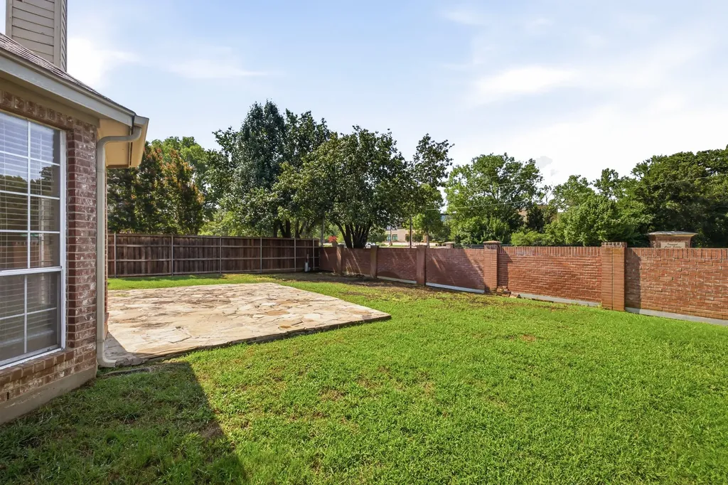 1911 New Haven Road Grapevine TX 76051