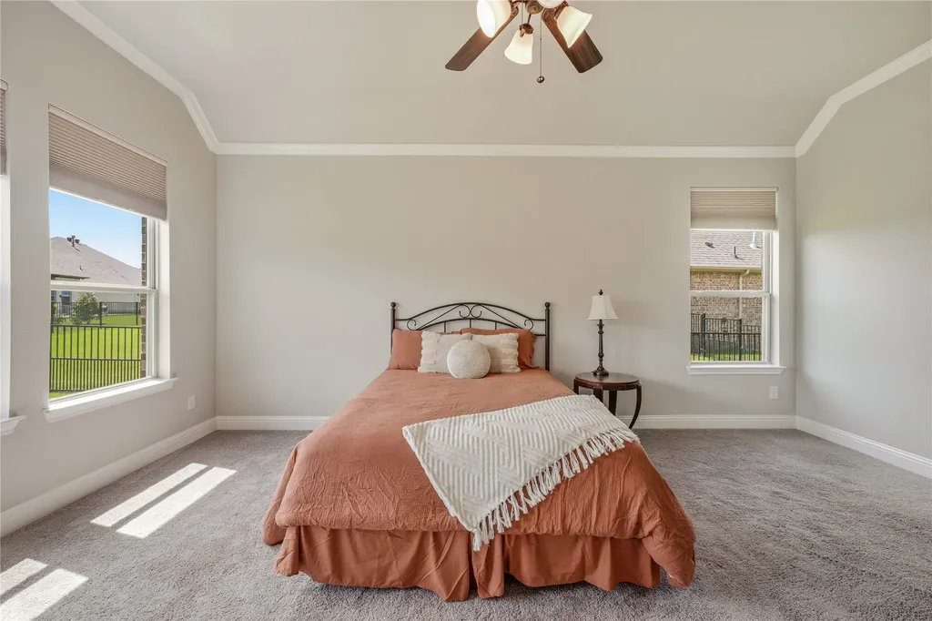 1086 Mickelson Drive Granbury TX 76048