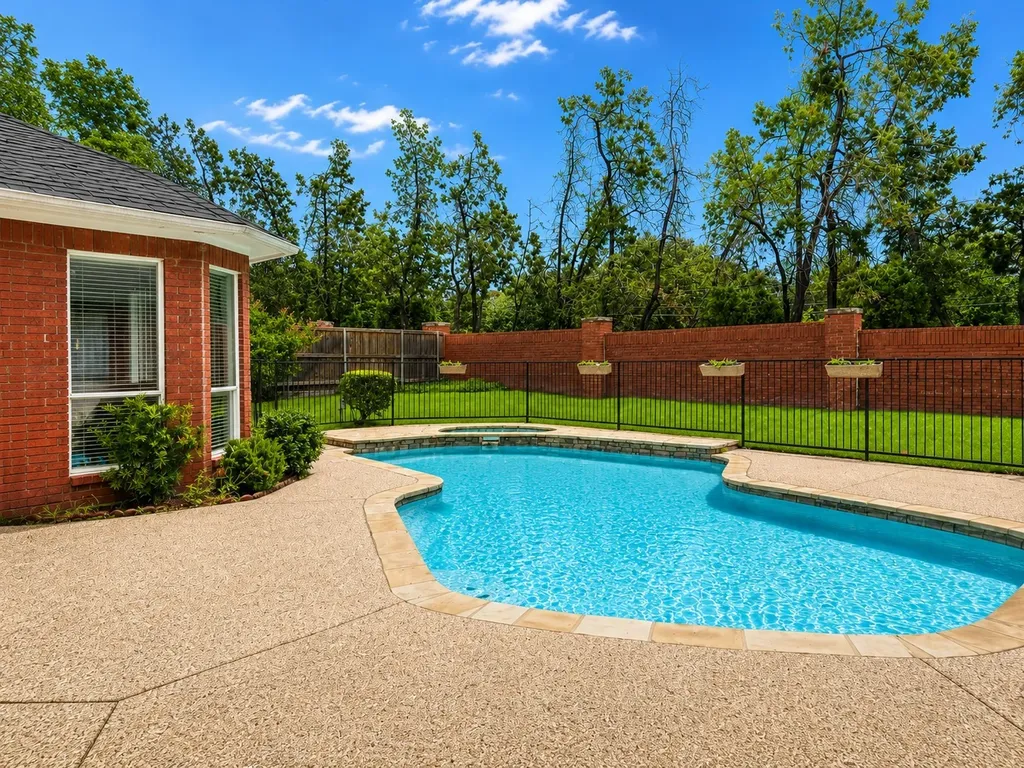 3606 Cedar Lane Farmers Branch TX 75234