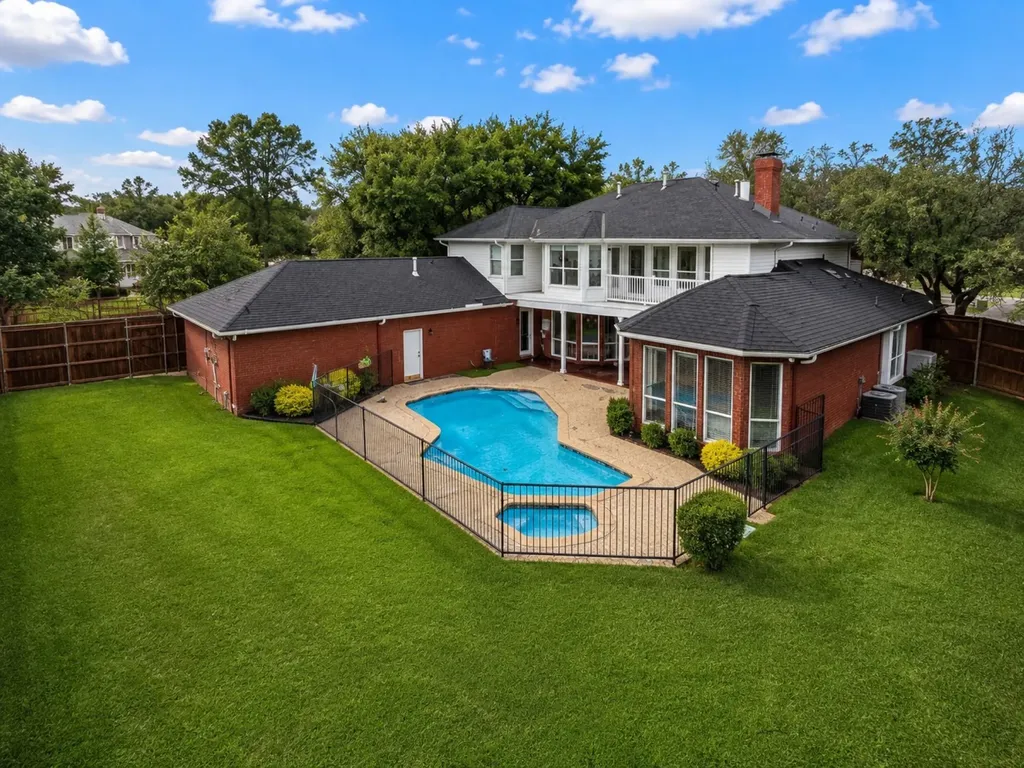 3606 Cedar Lane Farmers Branch TX 75234