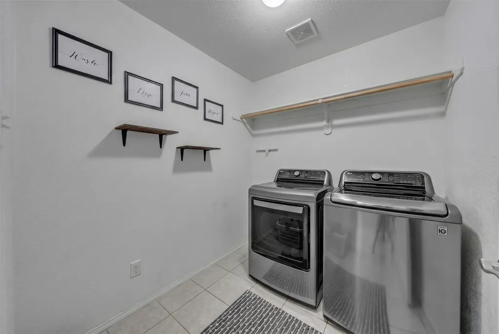11209 Beechgrove Court Fort Worth TX 76140