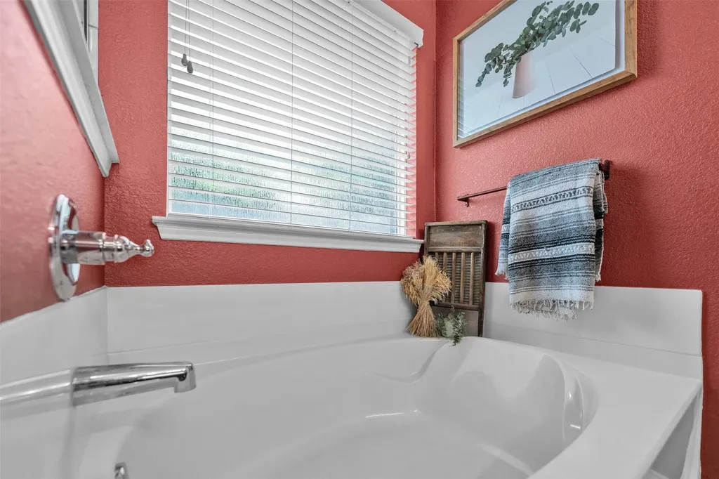 11209 Beechgrove Court Fort Worth TX 76140