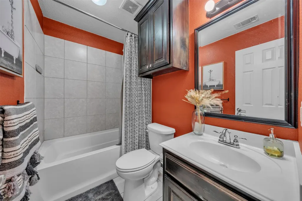 11209 Beechgrove Court Fort Worth TX 76140