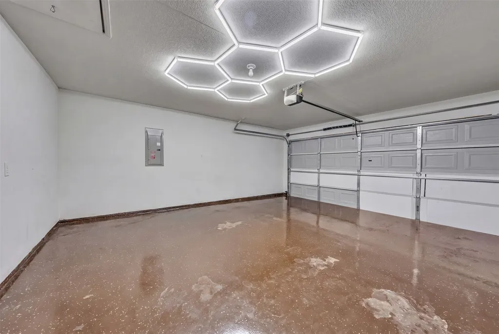 11209 Beechgrove Court Fort Worth TX 76140