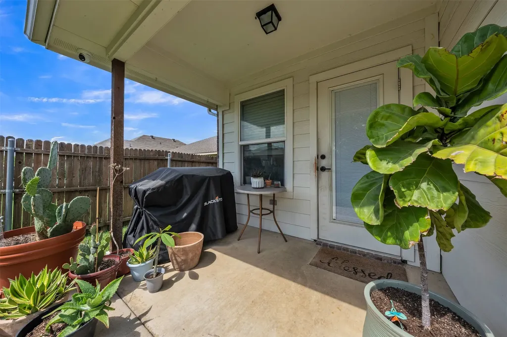 11209 Beechgrove Court Fort Worth TX 76140