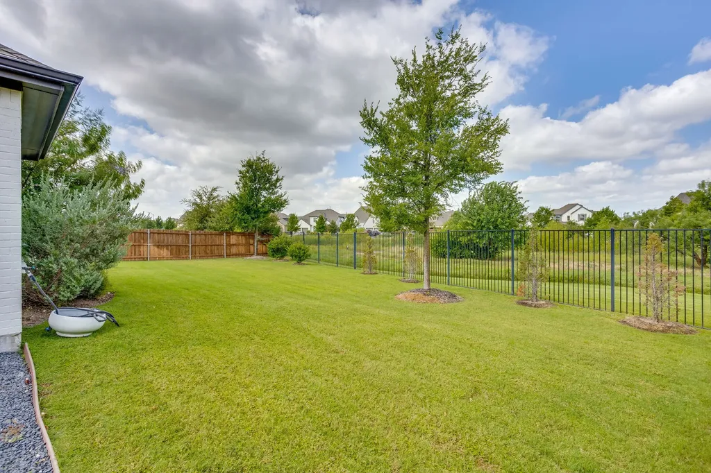 6144 Strada Cove Fort Worth TX 76123