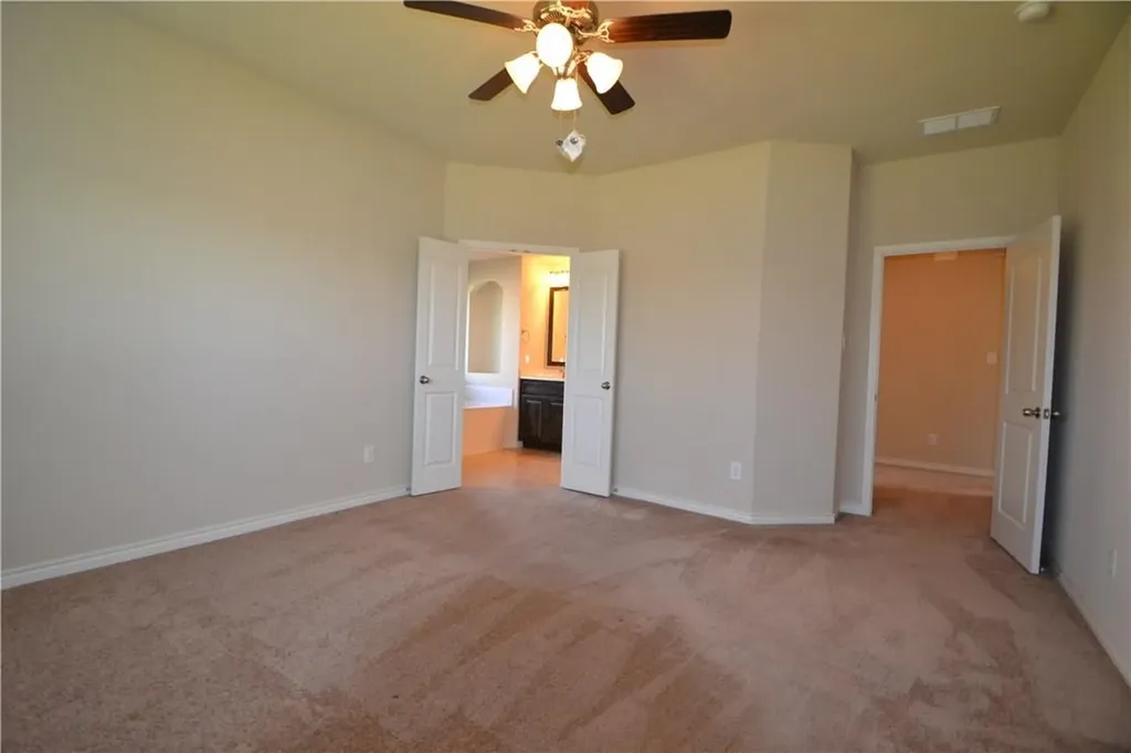 804 Willow Wood Drive Saginaw TX 76179
