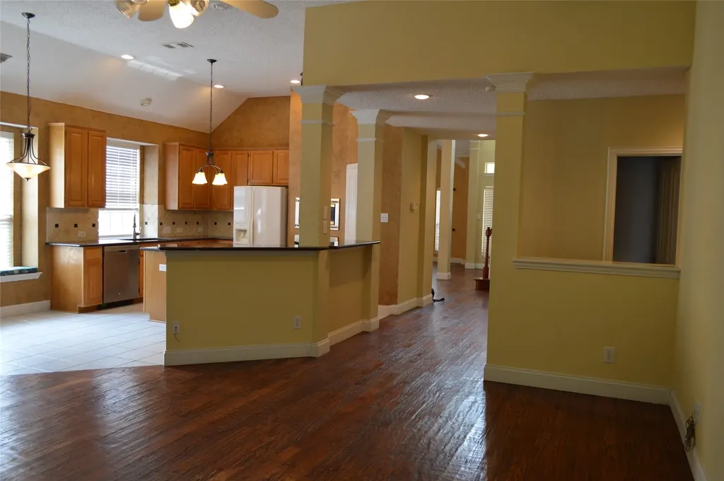 9320 Ponderosa Trail Irving TX 75063