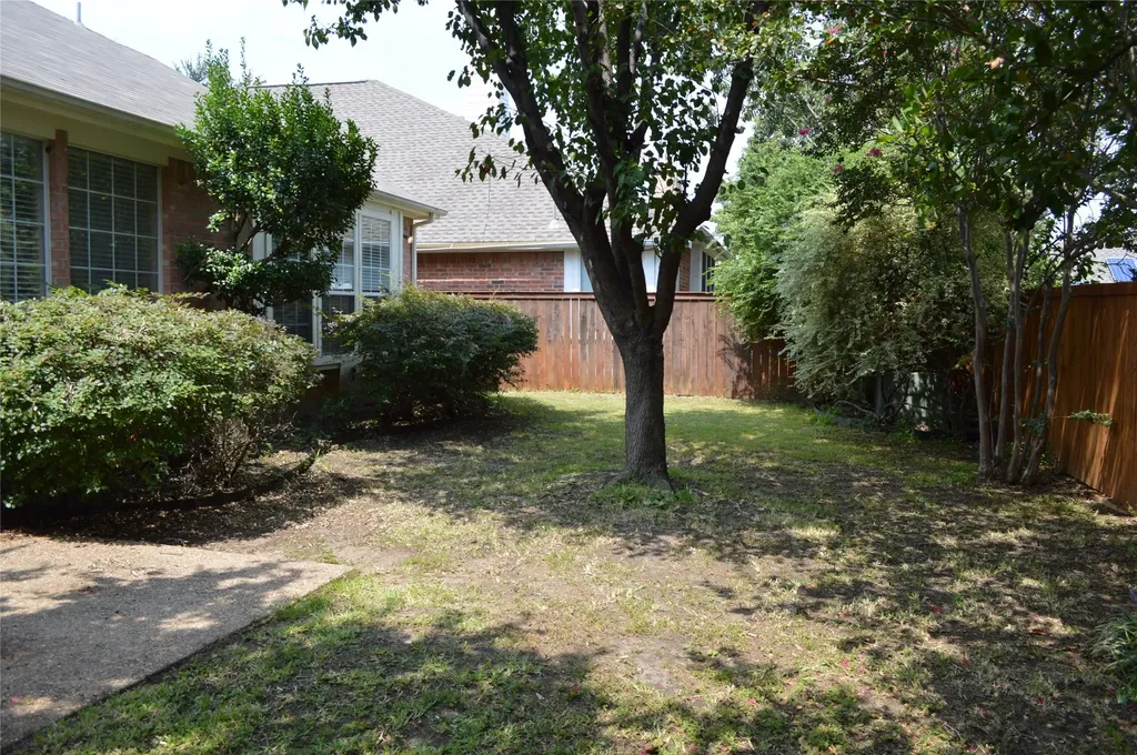 9320 Ponderosa Trail Irving TX 75063