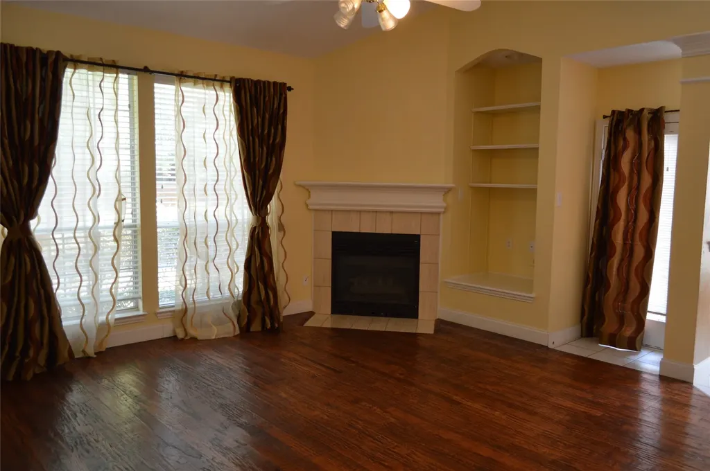 9320 Ponderosa Trail Irving TX 75063