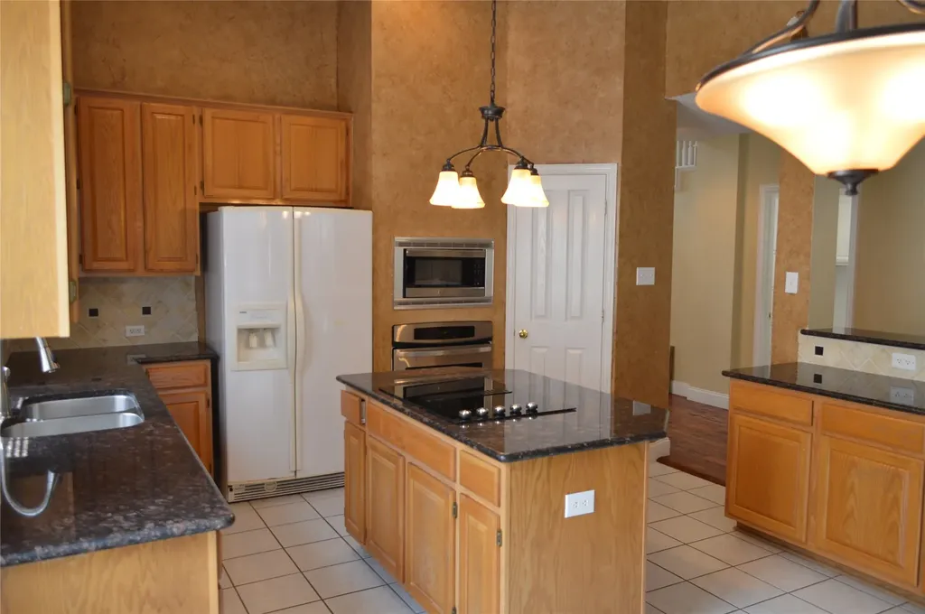 9320 Ponderosa Trail Irving TX 75063