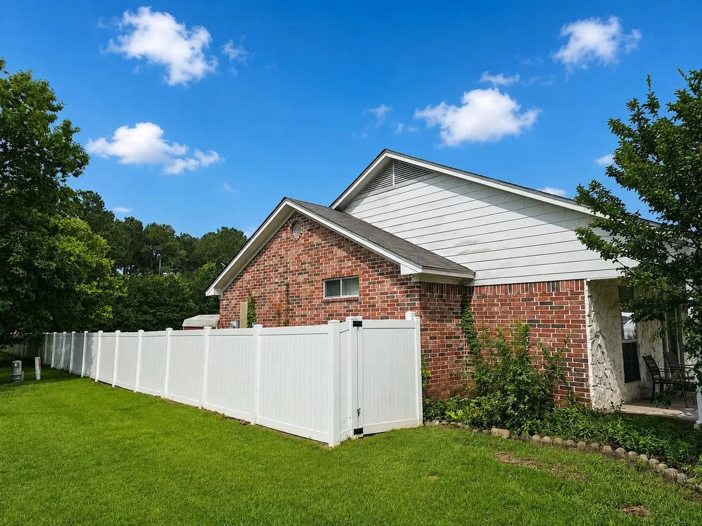 305 Bob White Street Pittsburg TX 75686