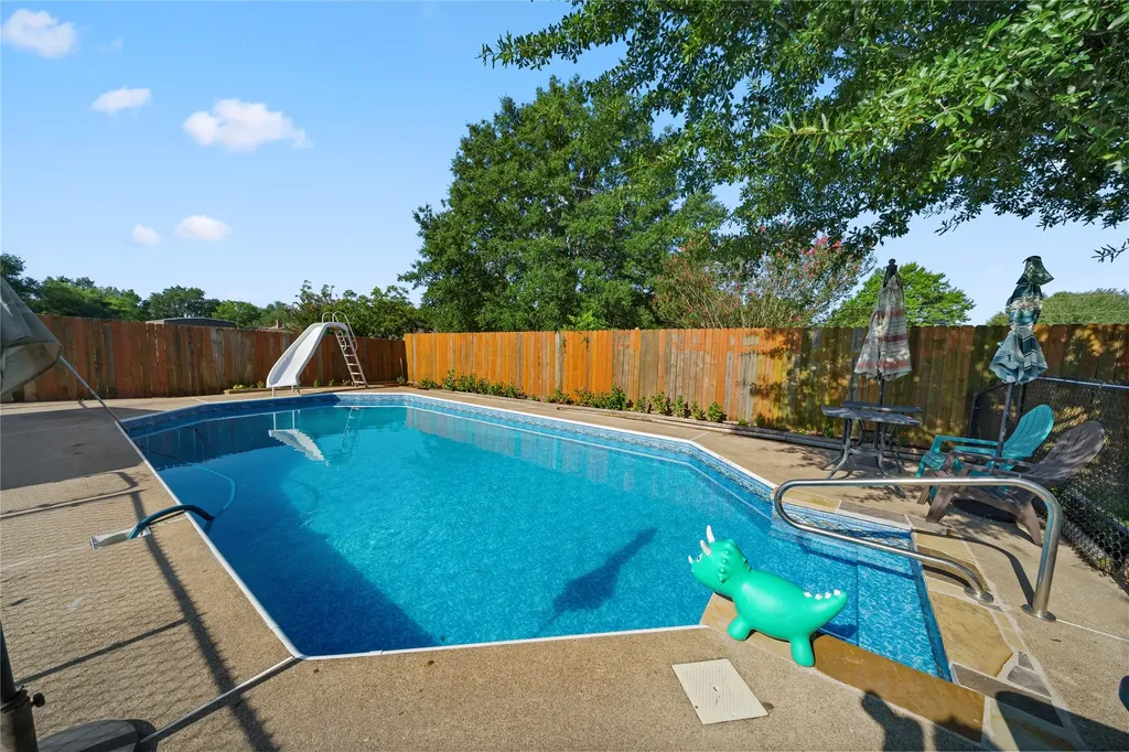 309 Gray Street Henderson TX 75652