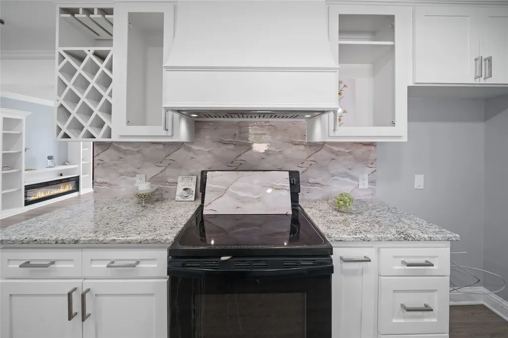 309 Gray Street Henderson TX 75652