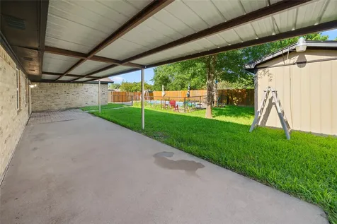 309 Gray Street Henderson TX 75652