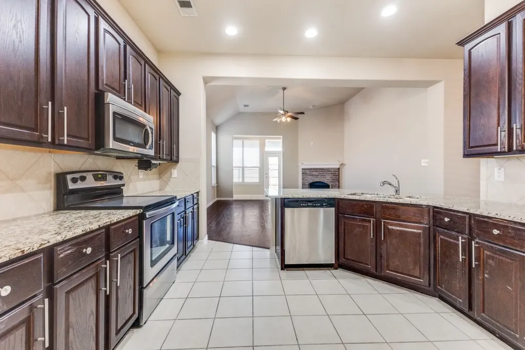 2022 Uvalde Drive Forney TX 75126