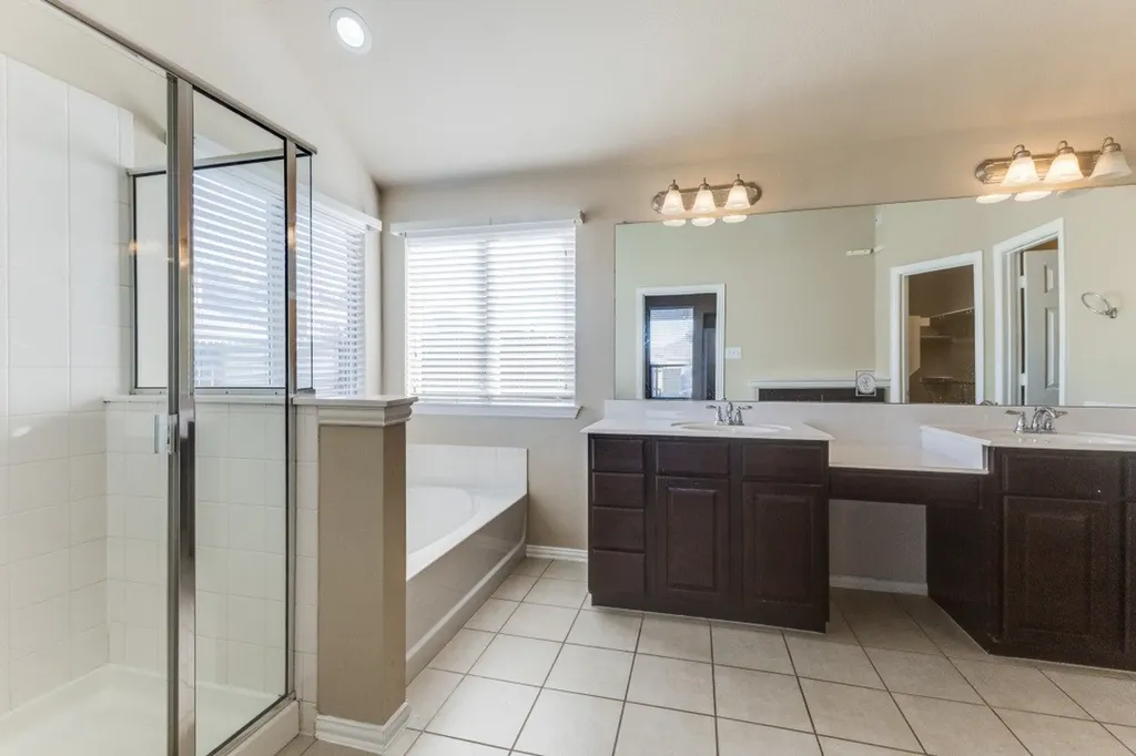 2022 Uvalde Drive Forney TX 75126