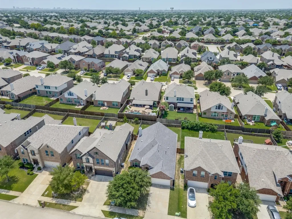 2312 Fountain Gate Drive Little Elm TX 75068